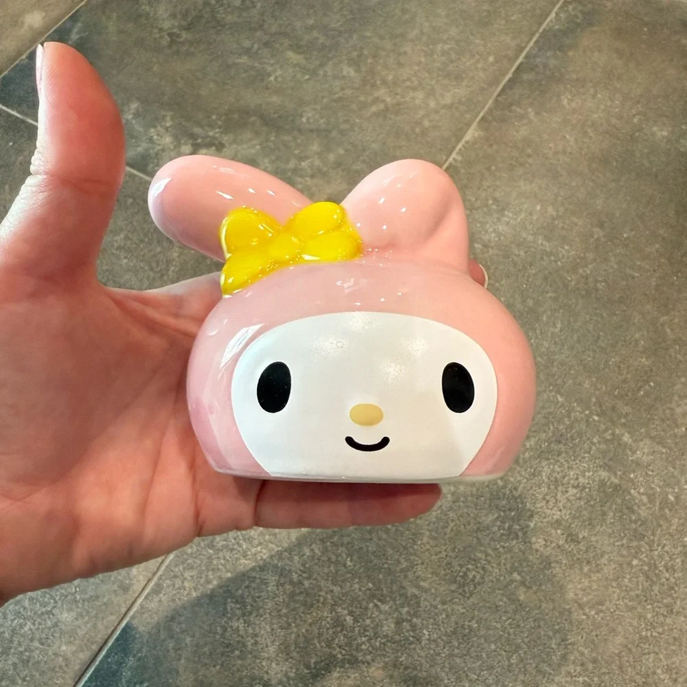 Hello Kitty and Friends Ceramic Salt & Pepper Shaker Set